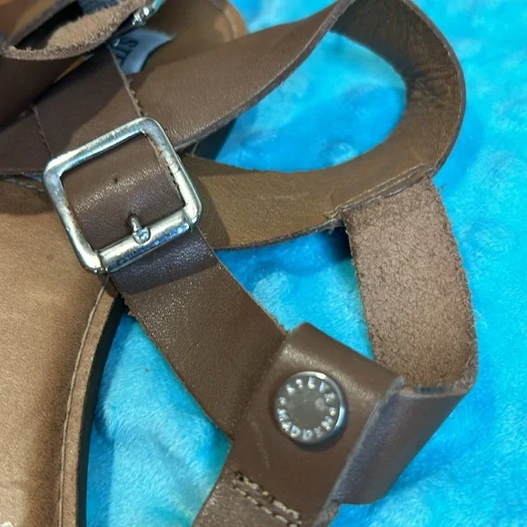 Steve Madden leather sandals - Picture 7 of 8